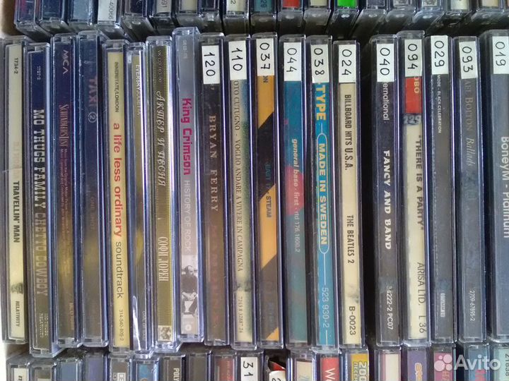 Виниловые пластинки, CD-диски