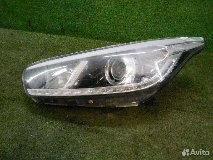 Фара левая Kia Ceed