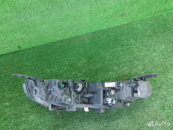 Фара правая Kia Soul