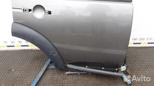 Дверь задняя правая land rover discovery 3 (1NN15F