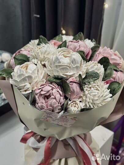 Букет из зефира 35 см, зефирный букет