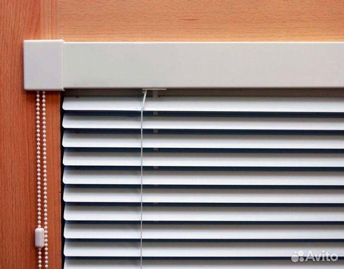 Горизонтальные жалюзи Изотра PRiS-Hit (PRiS-HIT)