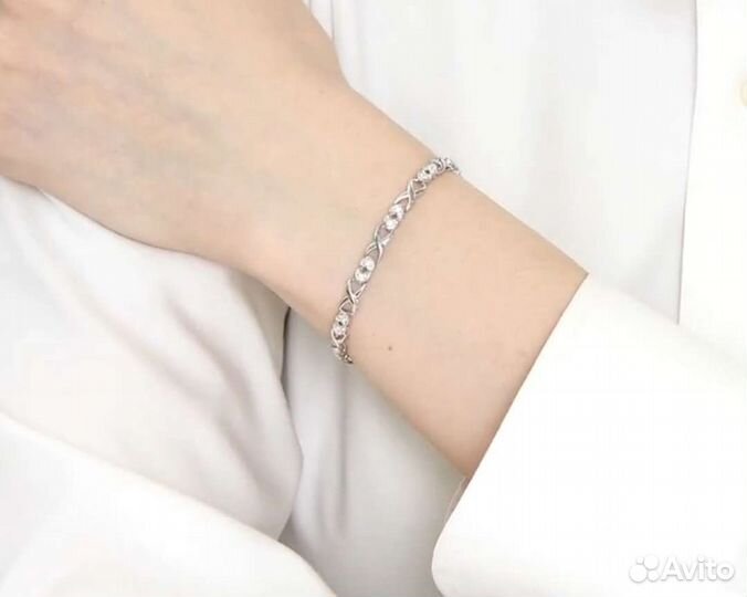 Серебряный браслет с фианитами