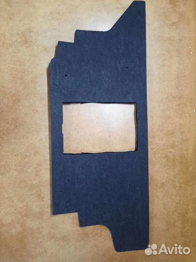 Обшивка стенки багажника Toyota Altezza