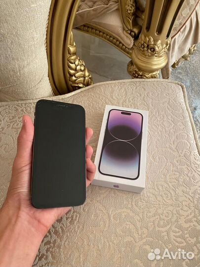 Телефон iPhone XR в корпусе 14 pro