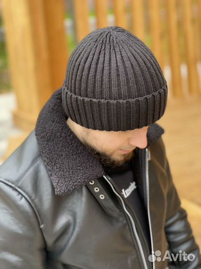 Мужская зимняя шапка
