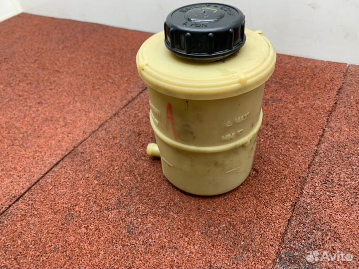 Бачок гидроусилителя руля Renault Duster легковой