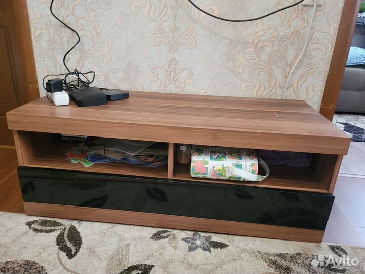 Тумба под телевизор бу
