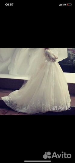 Свадебное платье со шлейфом 44 46