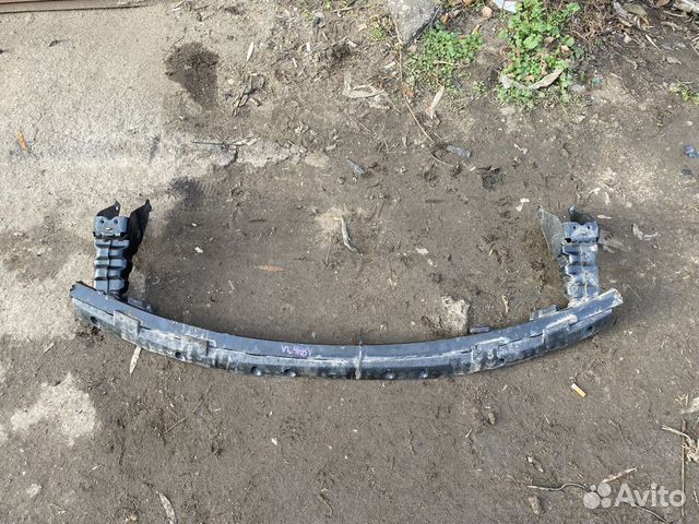 Усилитель бампера нижний Lancia Phedra