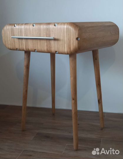 Консольный столик