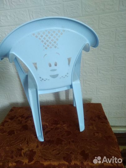 Детский стульчик