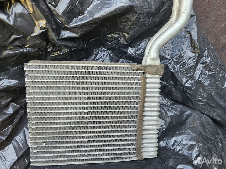 Радиатор отопителя, испаритель вольво С30,S40,v50