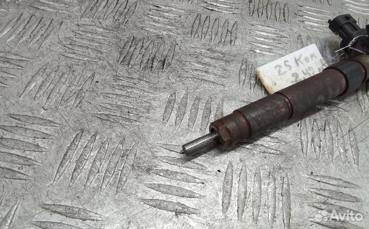 Форсунка дизельная citroen C-crosser 2007-2011