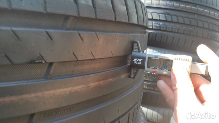 Michelin Pilot Sport 4 275/50 R19