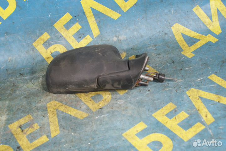 Правое механическое зеркало Лада Калина