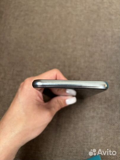 Телефон Huawei honor 9 lite