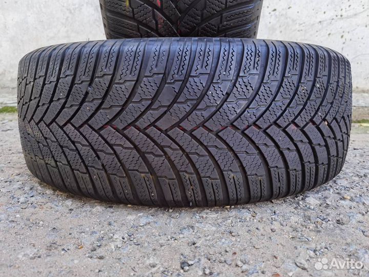 Firestone Winterhawk 4 225/55 R18 102V