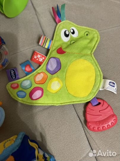 Игрушки chicco пакетом
