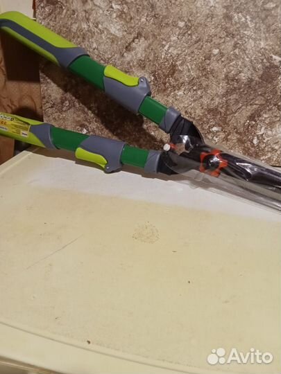 Садовые ножницы