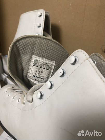 Коньки фигурные