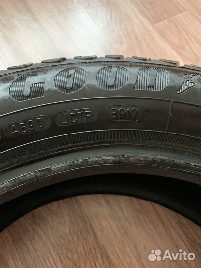Goodyear Ultra Grip Ice Arctic 2 185/60 R15