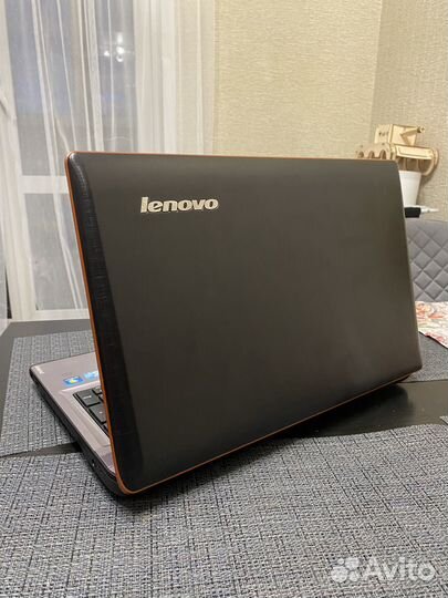 Ноутбук Lenovo ideapad