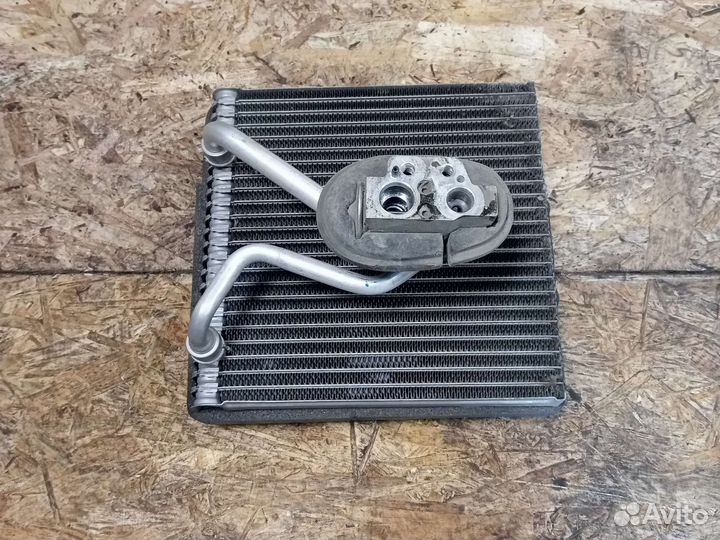 Испаритель кондиционера Skoda Octavia A5