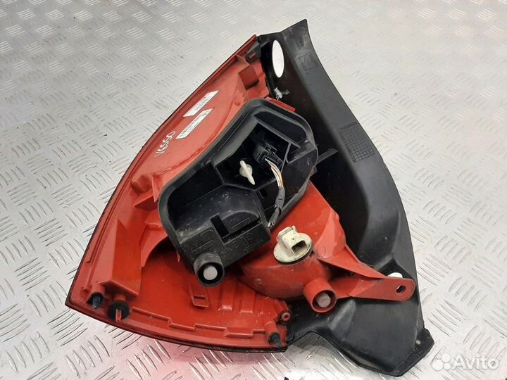 Фонарь для Renault Megane 2