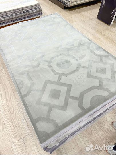 Ковер новый