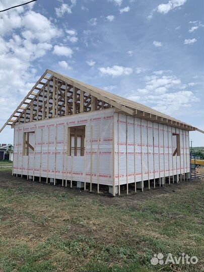 Жилой каркасный дом 8 на 9м