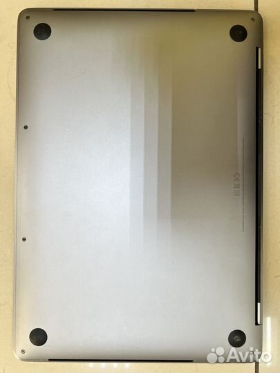Супер MacBook Pro 2018, 4 ядра i5, ssd 256/512 gb