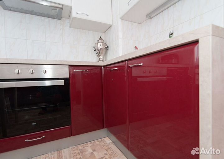 Кухня Красно-Белая на заказ с гарантией