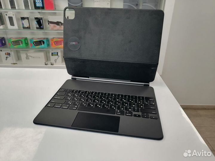 Чехол-клавиатура Magic Keyboard для iPad Pro 12.9