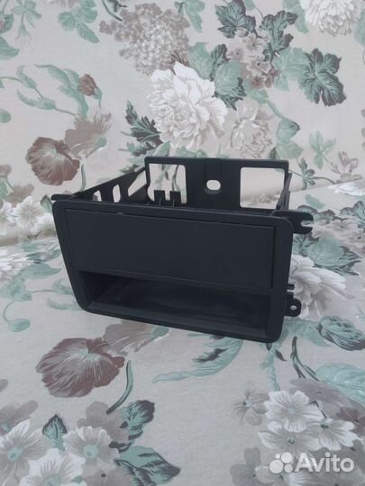 Ящик передней консоли VAG