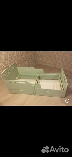 Кровать детская из массива