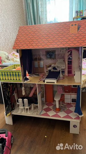 Домик кукольный