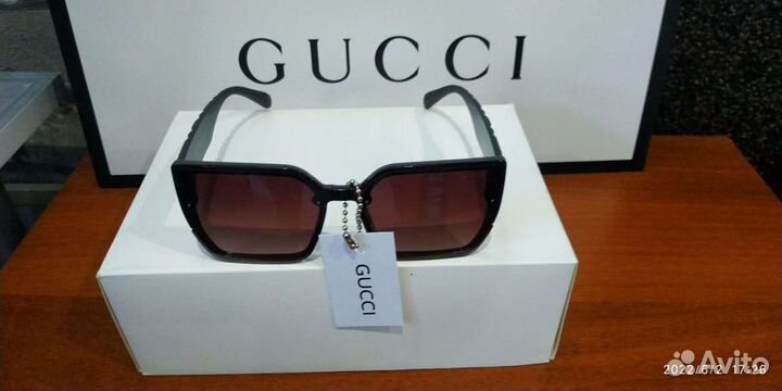 Солнцезащитные очки женские Gucci и Louis Vuitton