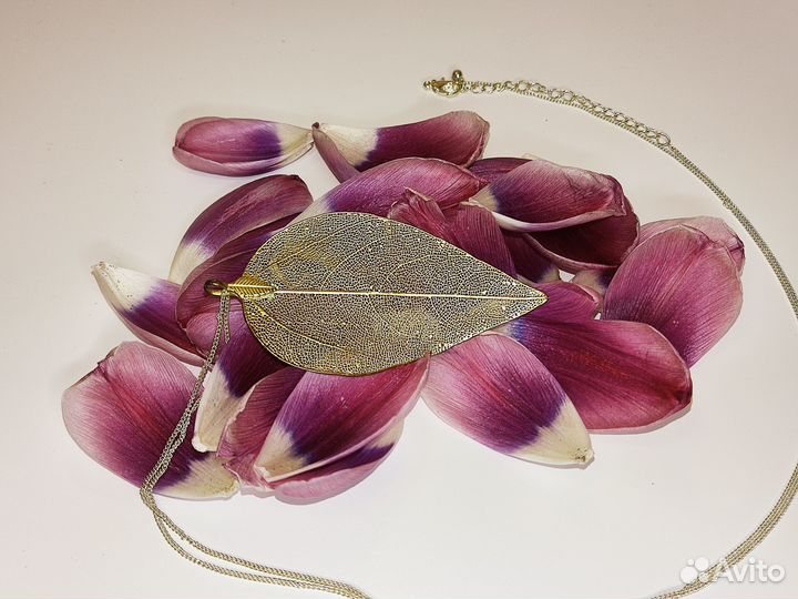 Длинное колье-листок новое