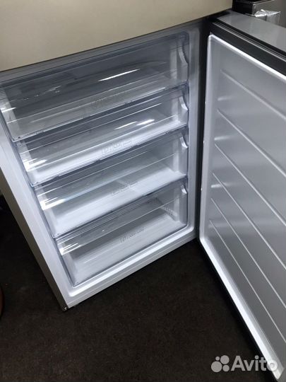 Холодильник Haier c2f637cgg