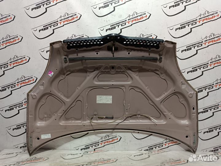 Капот toyota vitz yaris NCP10 NCP13 NCP15 SCP10 SCP13 5330152010 розовый, 3N7 KE498