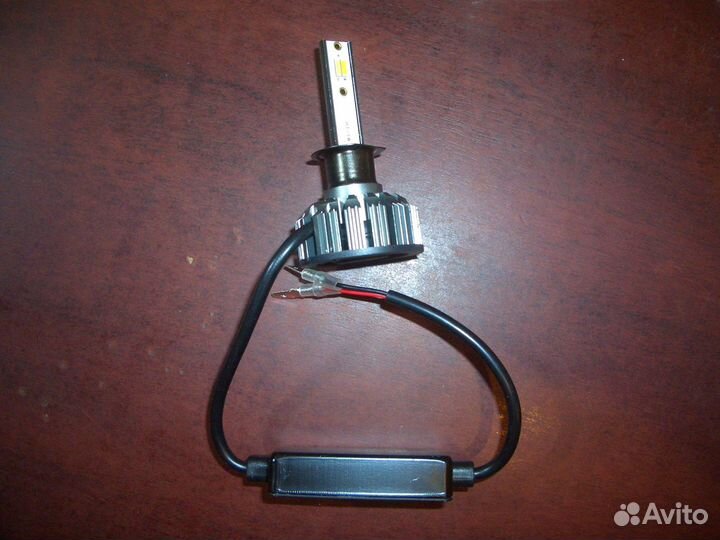 Лампы светодиодные H1. три цвета в одной лампе