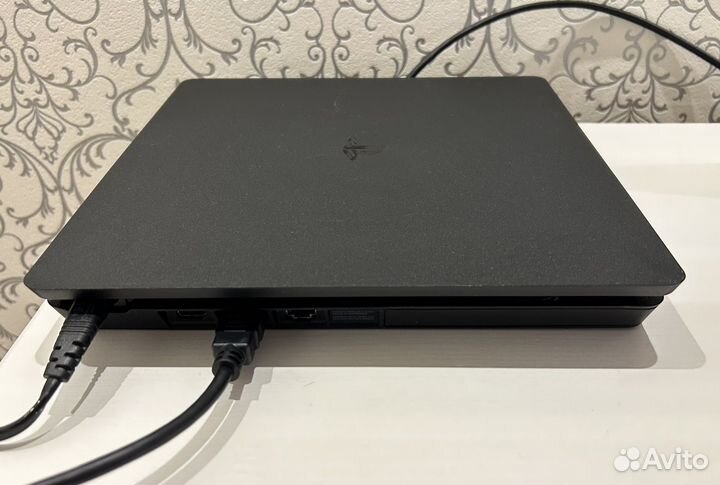 Sony PS4 Slim 1tb