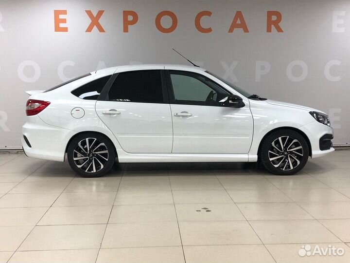 LADA Granta 1.6 МТ, 2023, 8 000 км