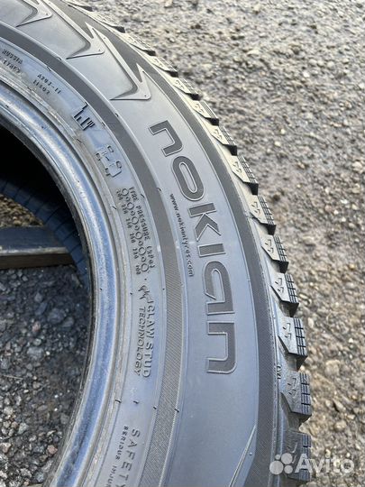 Nokian Tyres Hakkapeliitta 5 215/65 R16 102T