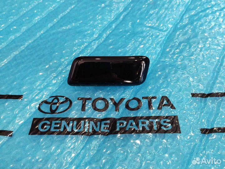 Крышка форсунки Lc 200 левая черная 2015-2021