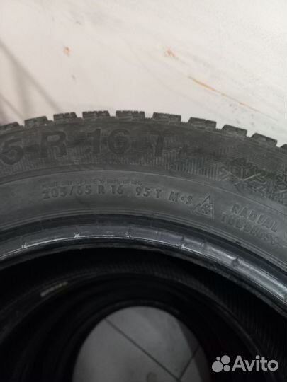 Gislaved Nord Frost 200 205/65 R16 95T