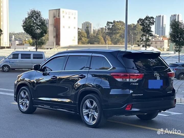 Toyota Highlander 2.0 AT, 2021, 43 000 км