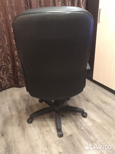 Офисное кресло бу