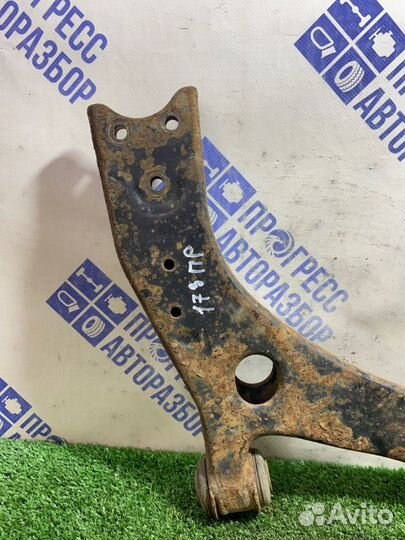 Рычаг подвески передний правый Ford Focus 2